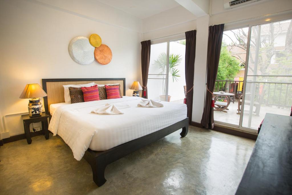 The Odyssey Chiang Mai photo 2