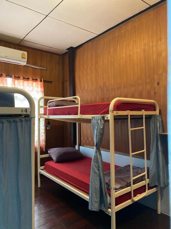 topp stay hostel photo 2