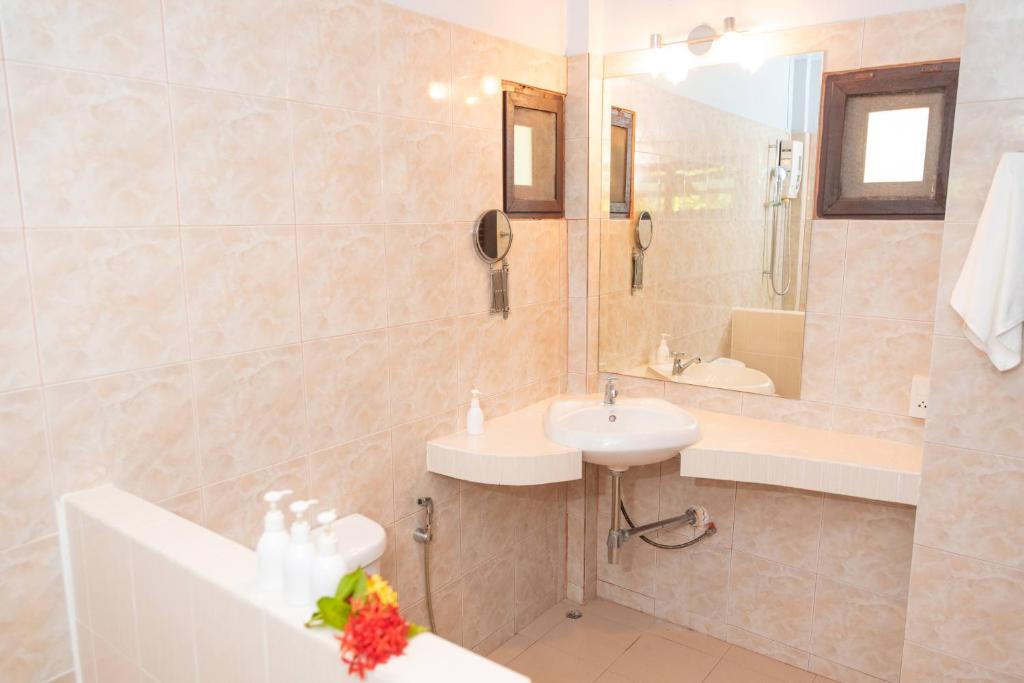 Satva Samui Yoga and Wellness Resort photo 3