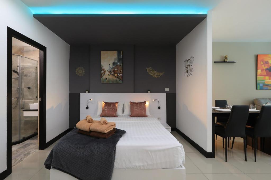 1bdr Pool Access Studio on NaiHarn Beach by Capital Pro photo 2