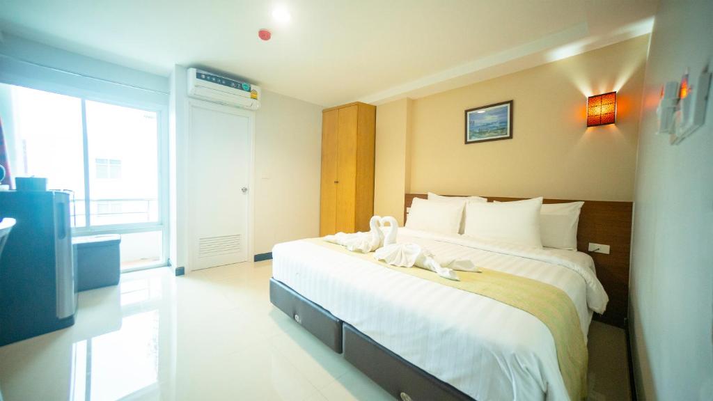 The Willing Hotel and Residence — photo 1