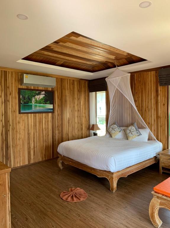 Thiwson Beach Resort - SHA Extra Plus photo 2