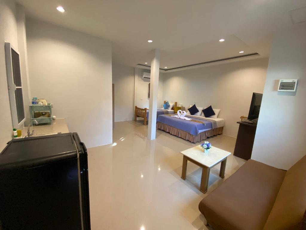 Suntalee House photo 3