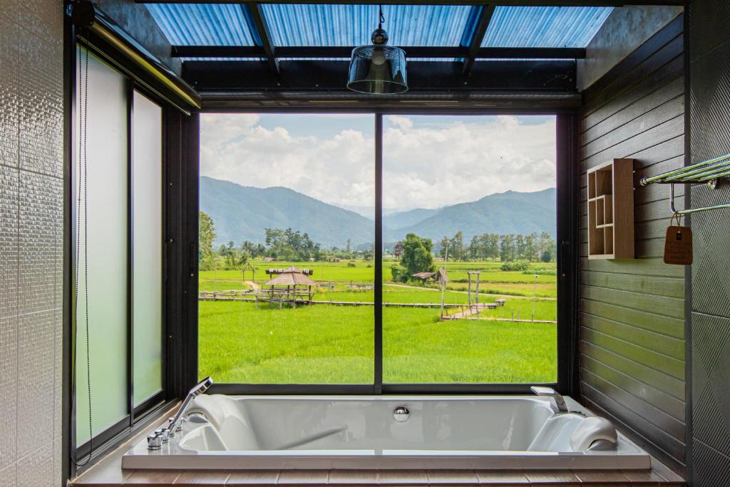 Sangthong Resort at Chiang Klang photo 3