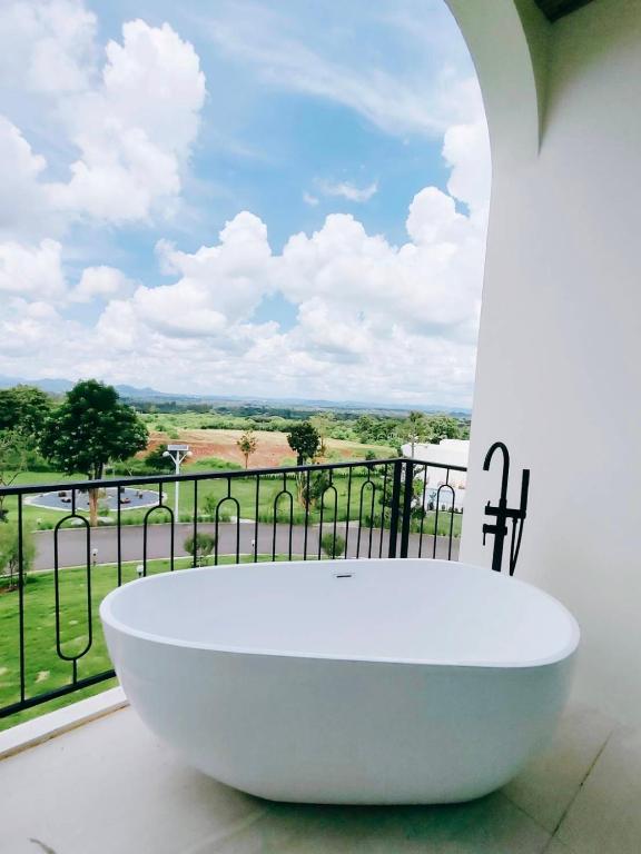 The Peak Hill Pool Villa photo 3