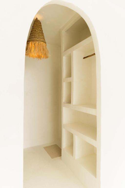 The hidden home photo 2