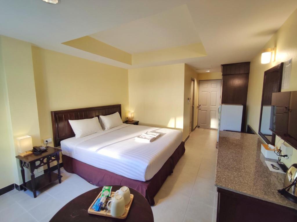 The Chanthong Residence and Hotel Pattaya photo 2