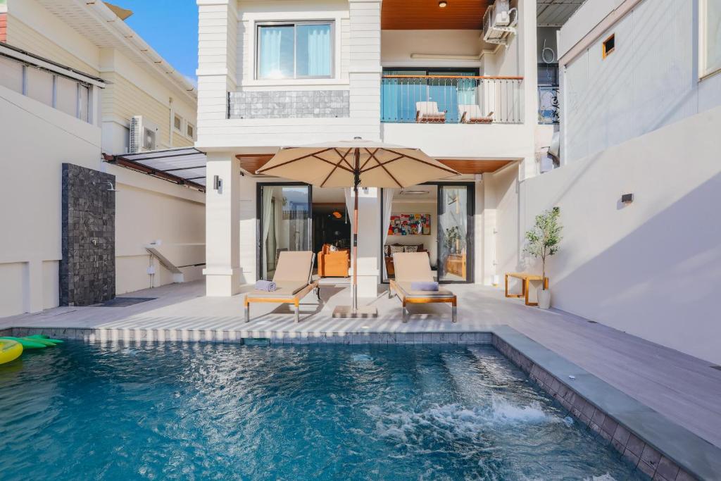 Summer Villa Patong photo 2