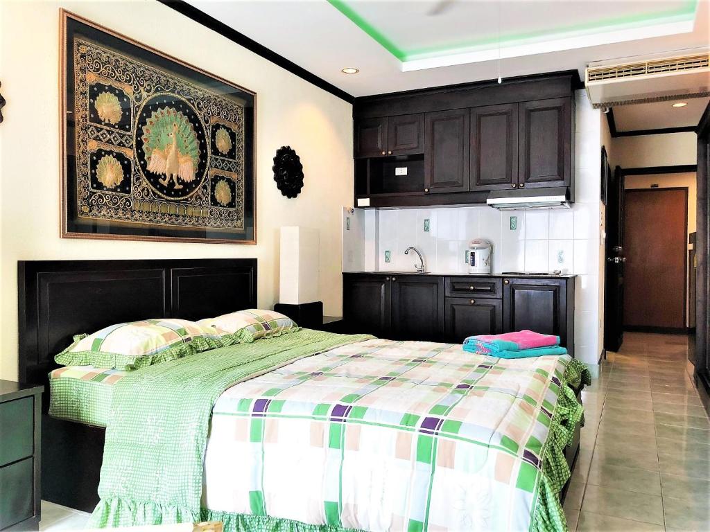 Sea view apartment Rimhad condominium Pattaya photo 2