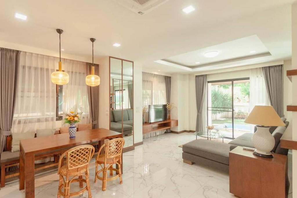 roychan nest villa 康腾别墅 — photo 1