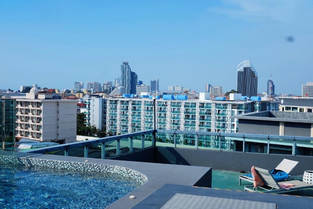 The Urban Condo in Central Pattaya — photo 1