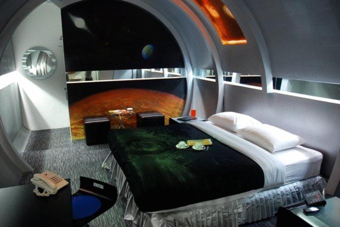 The Adventure Hotel — photo 1