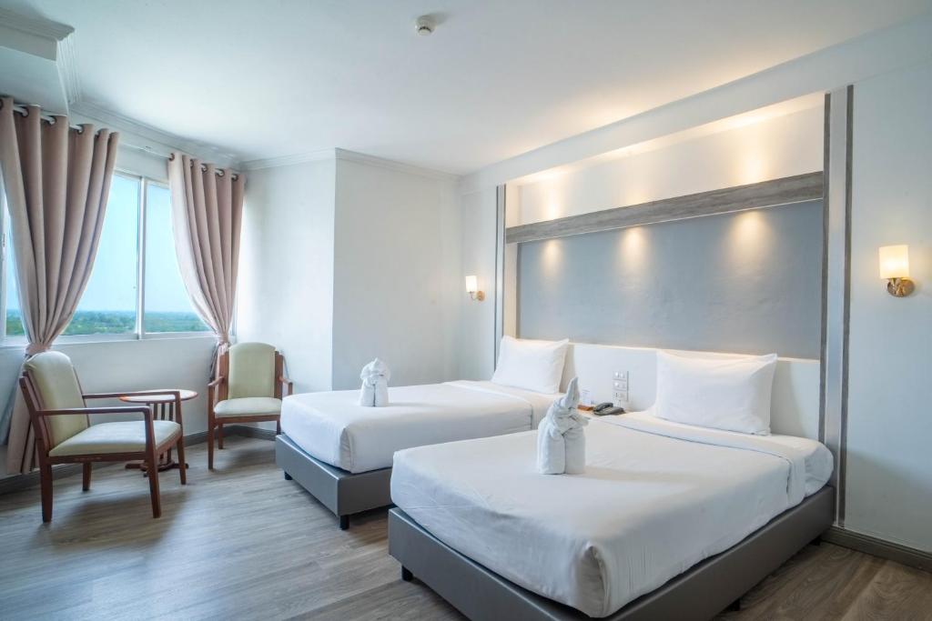 Thongtarin Hotel — photo 1