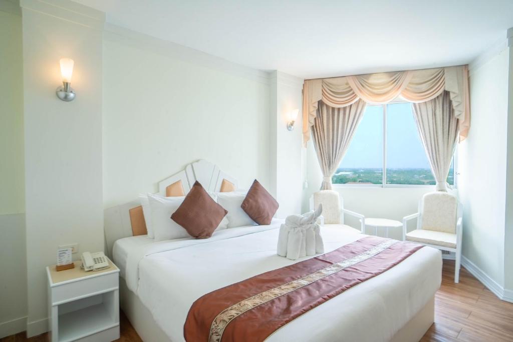 Thongtarin Hotel photo 2