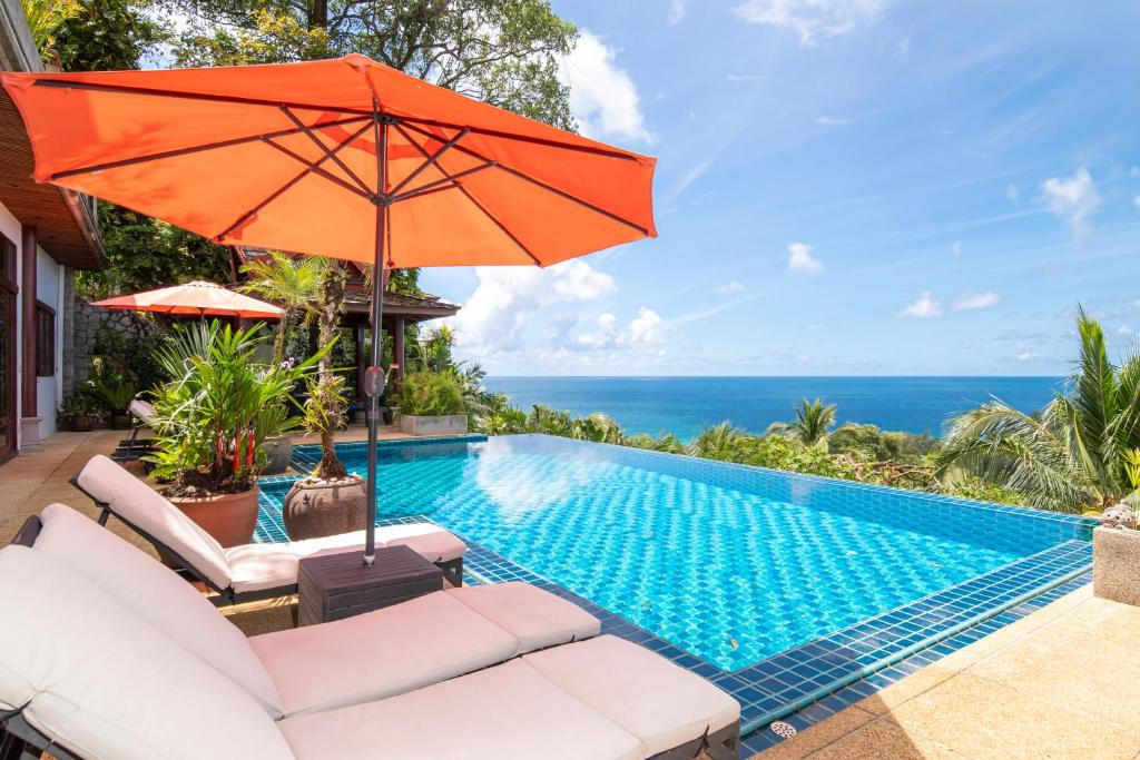 surin Luxurious 6br private swimming pool stunning sunset photo 2