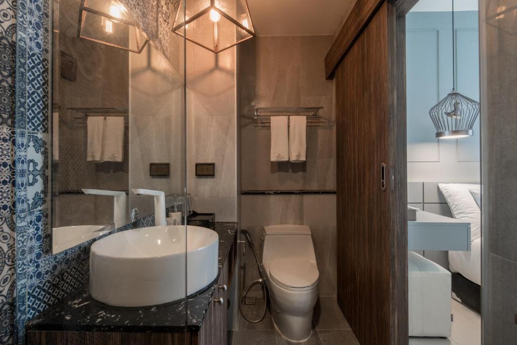 Palmyrah Surin Beach Residence photo 3