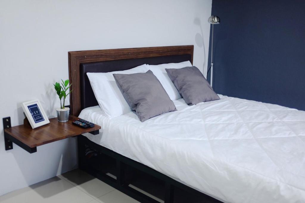 The room Apartment — photo 1