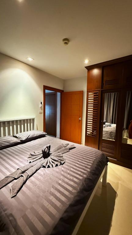 Seaview Condominium A12 photo 2
