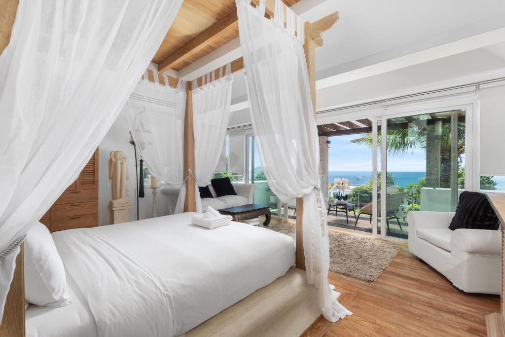 Spectacular Ocean Views 8BR Pool Villa Sawan in Patong! Relax & Play - Billiard photo 2