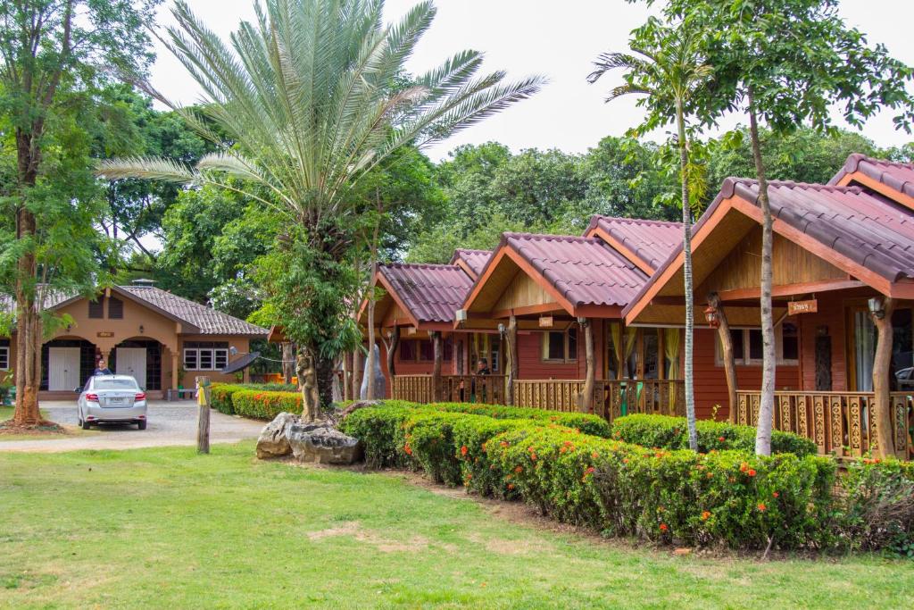 Buasawan Resort & Restaurant — photo 1