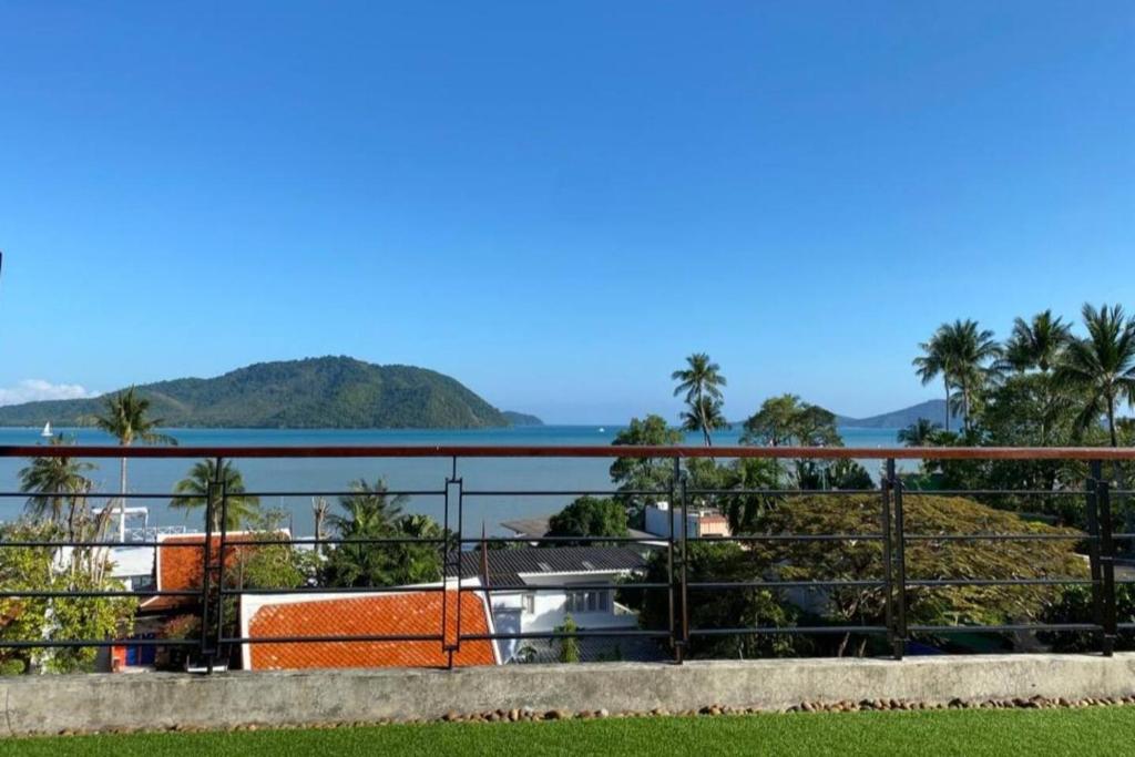 13 - Seaside Bliss Overlooking Rawai Beach photo 2