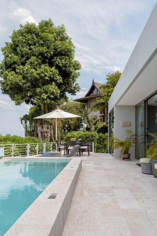 Sasha Villa photo 3