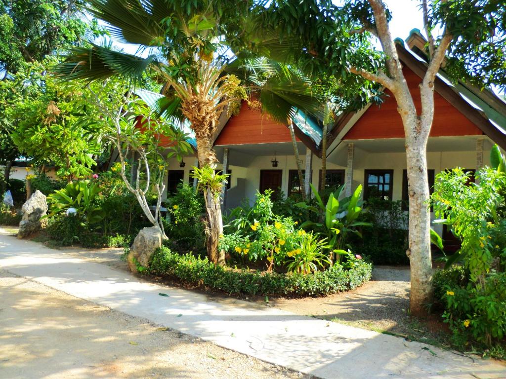 The Krabi Forest Homestay photo 3
