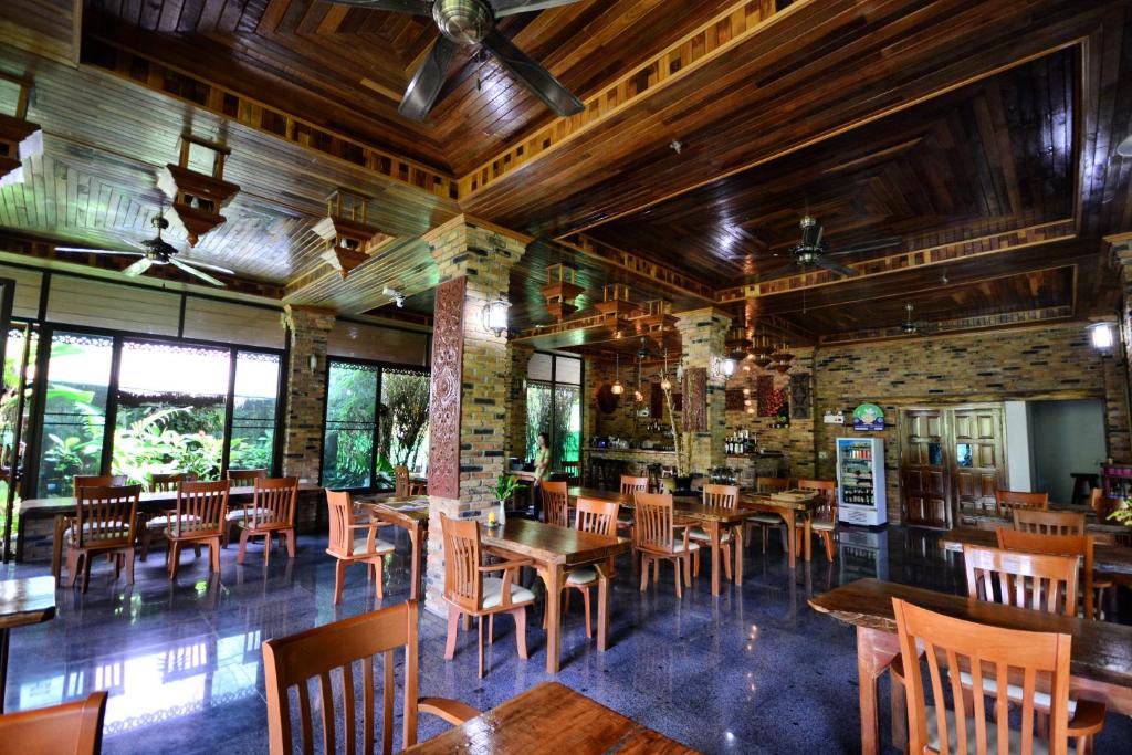 Hotel Khaosok and Spa photo 3
