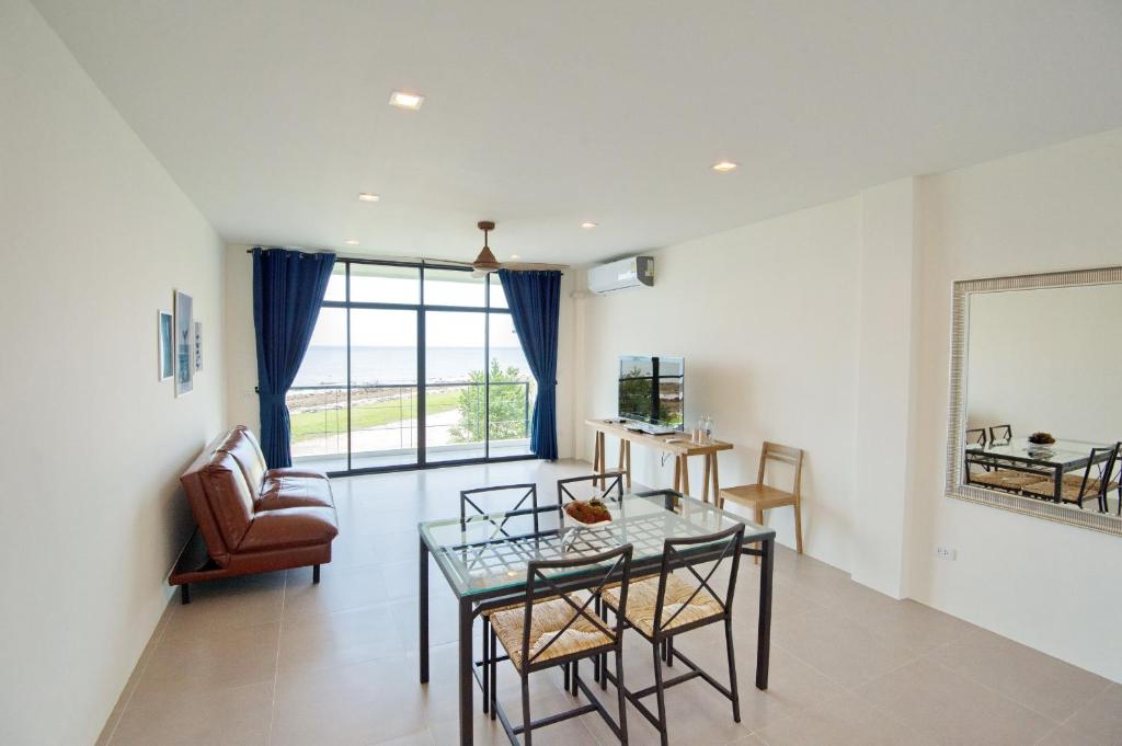 The Beach Resort & Residence - SHA Plus photo 3