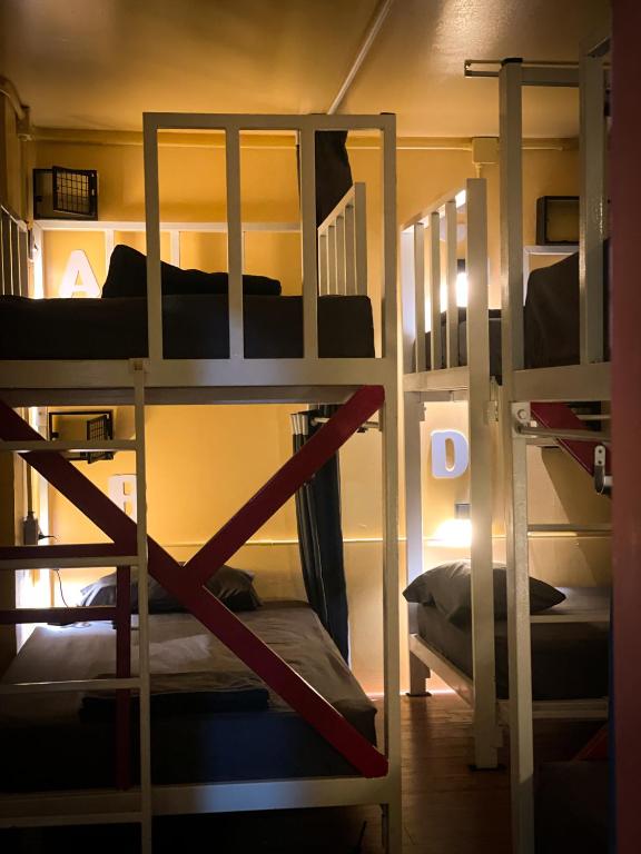 Yellow Fellow Hostel photo 2
