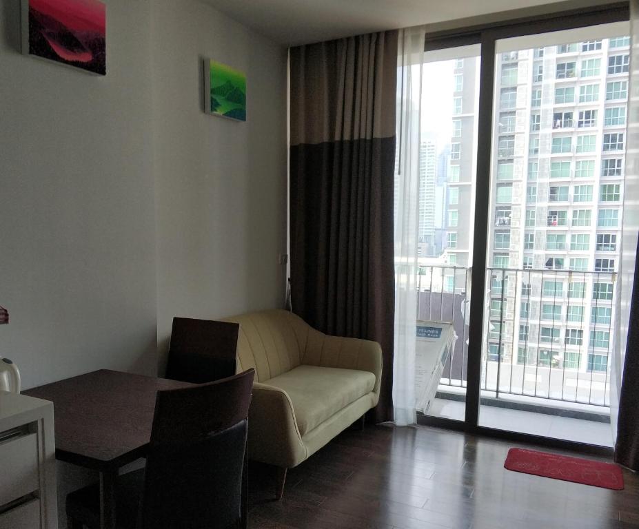 Sathon Luxury High-rise Apartment City View KingPower photo 2