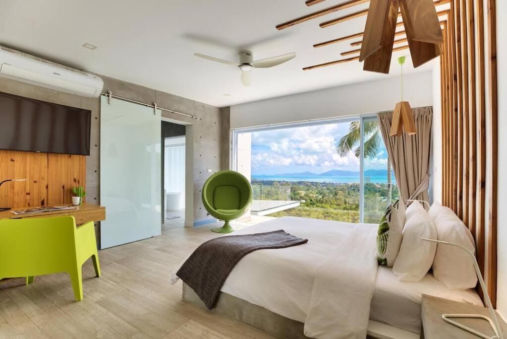 Stylish Sea View Villa photo 2
