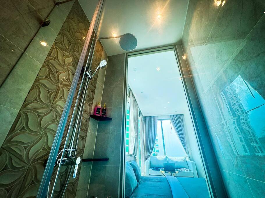 Riviera Ocean Drive Queen Corner Studio Seaview photo 3