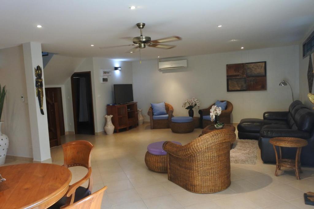Tropicana Beach Villa at VIP Resort photo 3