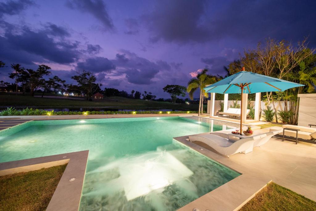 Lumière Villas Phuket - Golfside Retreat in Laguna photo 3