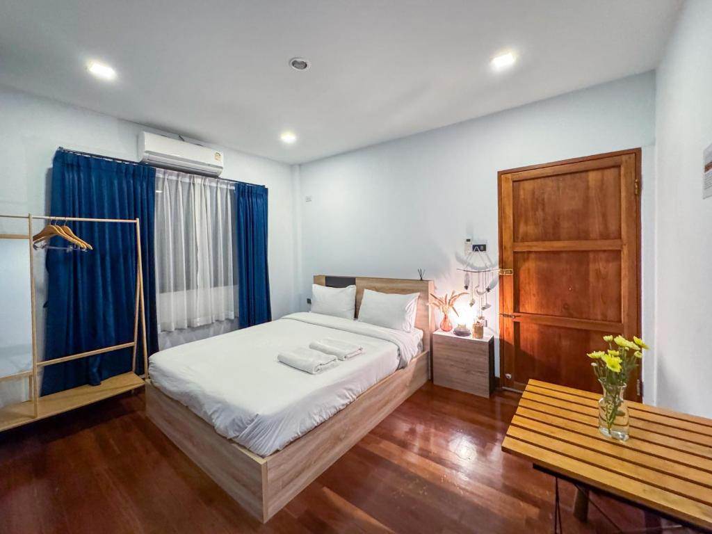 TarTar & Nay Hostel photo 2