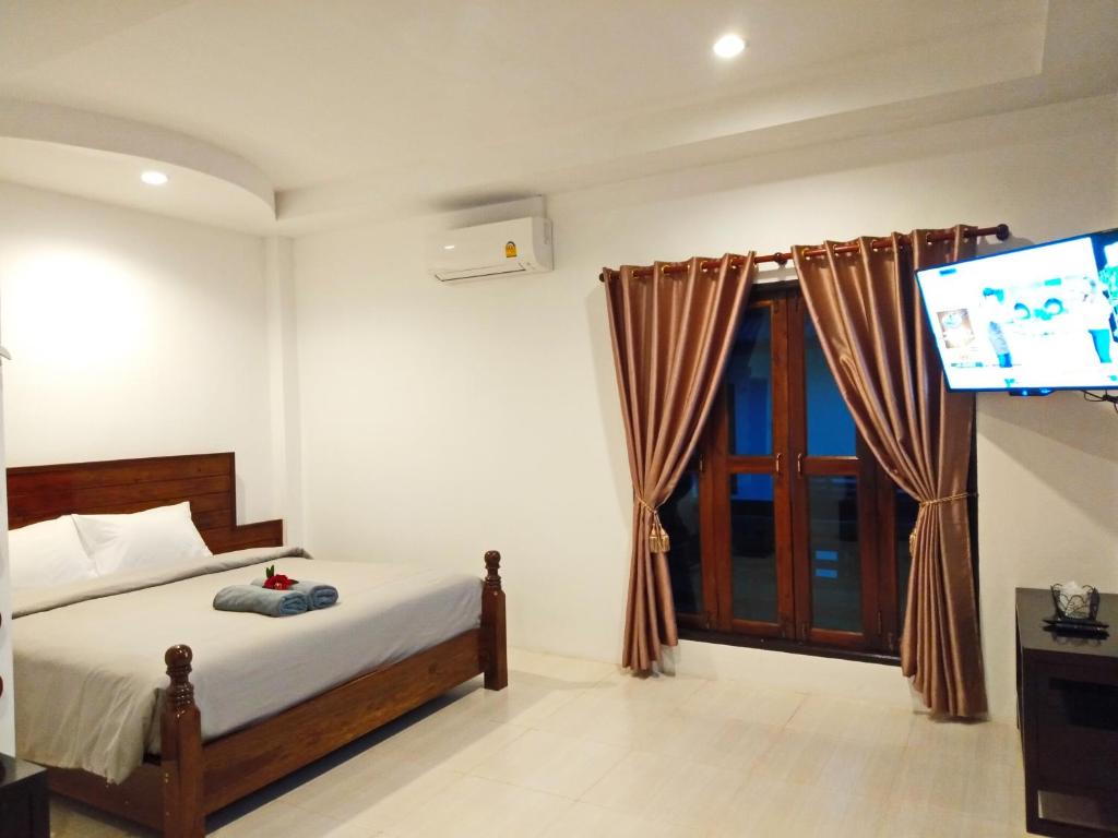 Sunflora Resort Chumphon photo 2