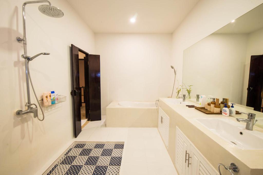 Teak Hill Pool Villa-Rosewood photo 3