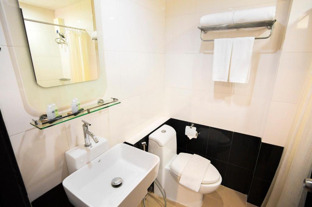 The Loft Resort Bangkok photo 3