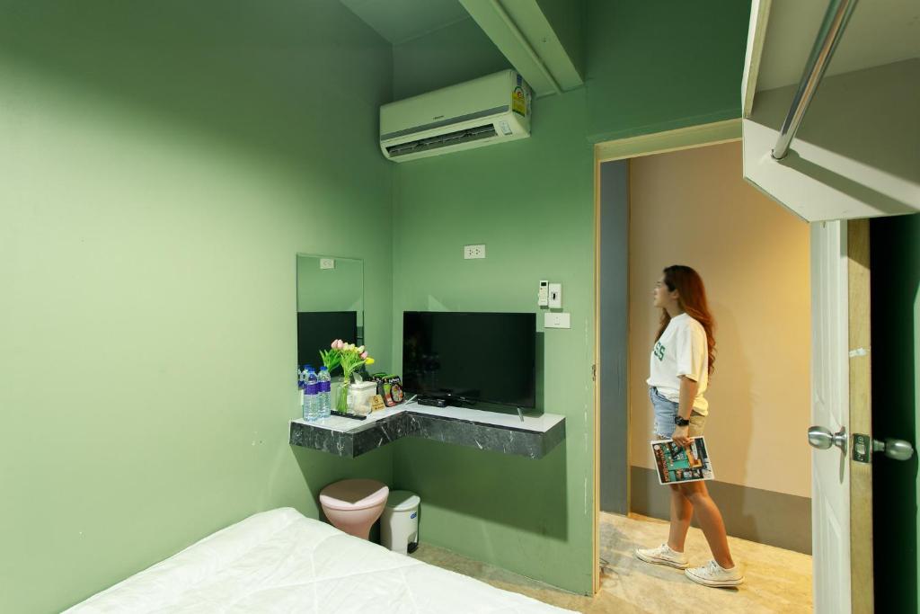 Sleepbox Hostel Suratthani photo 3