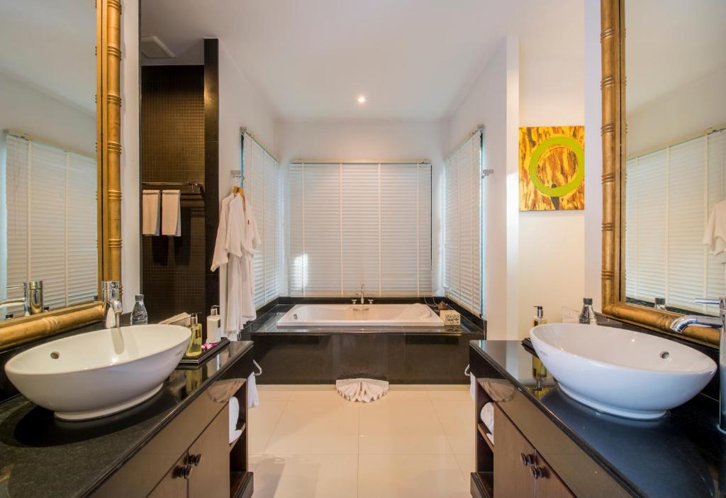 The Bell Pool Villa Resort Phuket photo 3