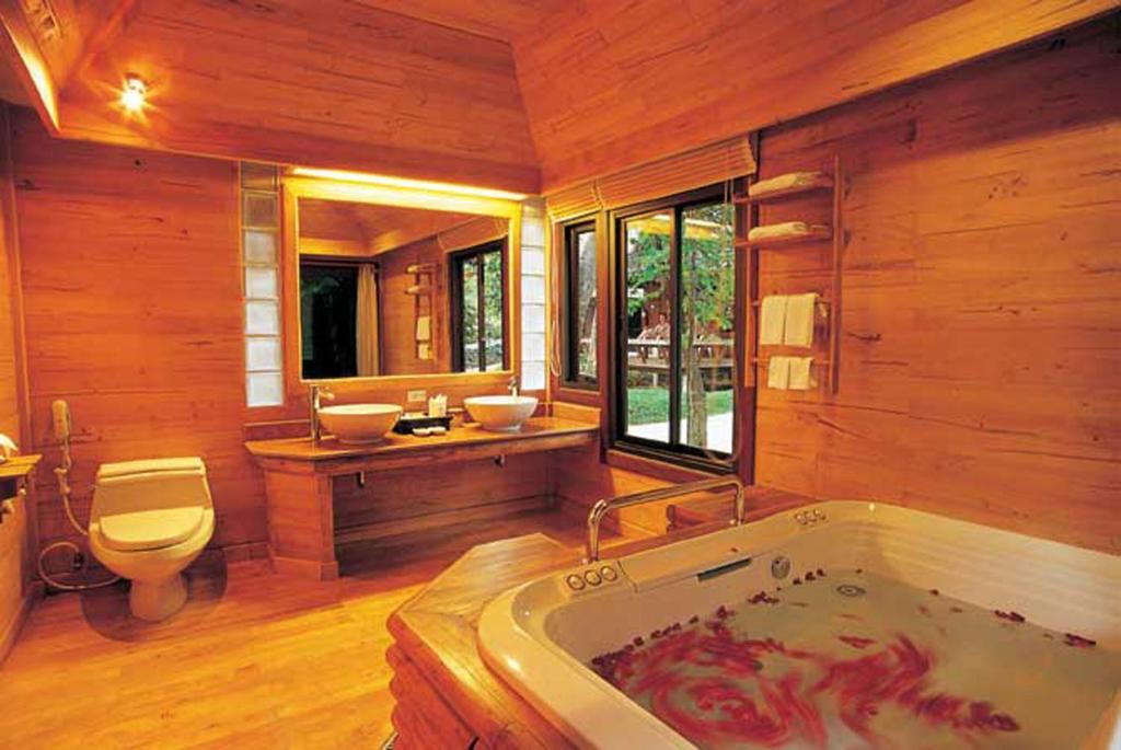 Sunset Park Resort and Spa By SWR photo 3