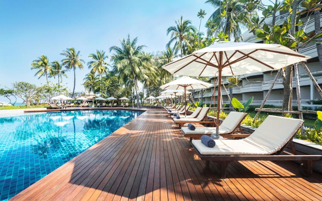 The Regent Cha Am Beach Resort photo 3