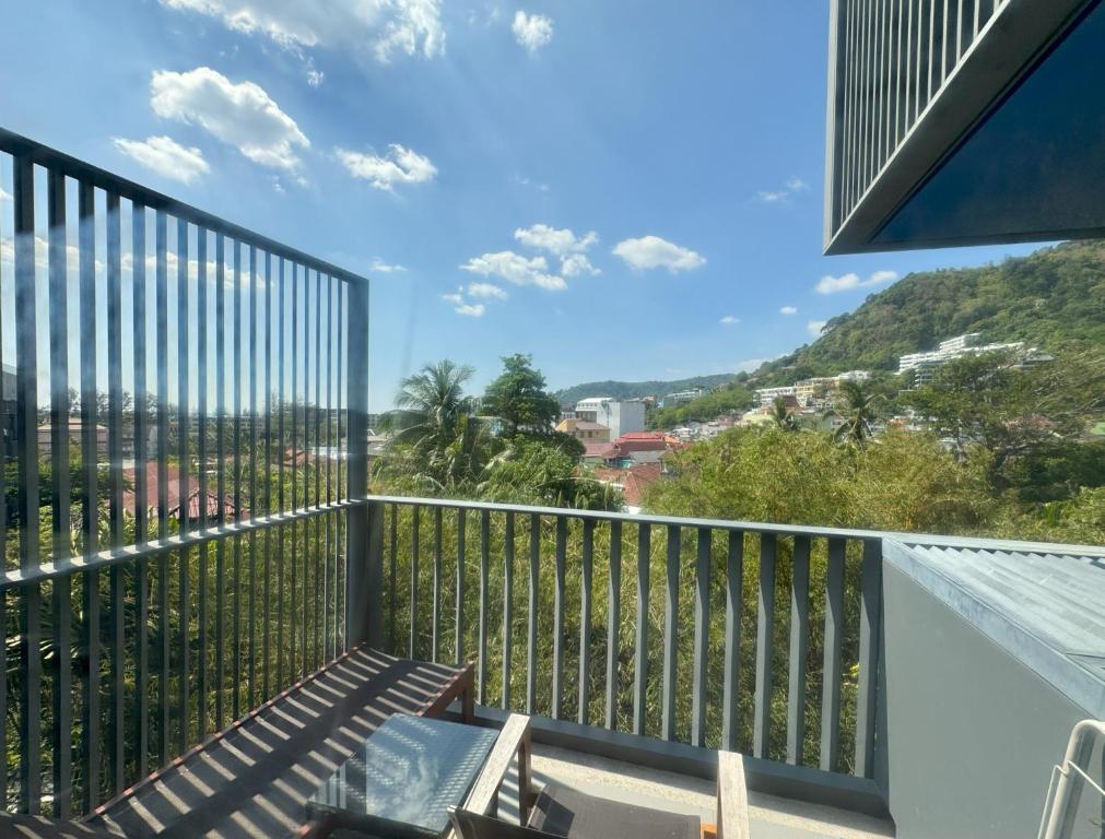 The Deck Condominium by Lofty photo 2