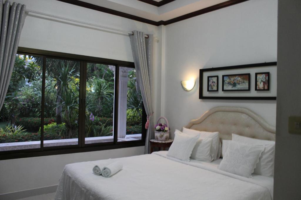 White Elephant Resort photo 2