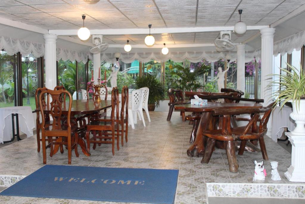 White Elephant Resort photo 3