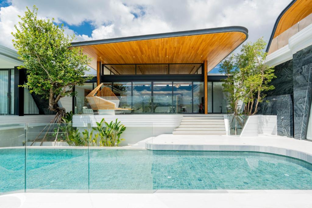 Zavaya Luxury Private Pool Villa Phuket — photo 1