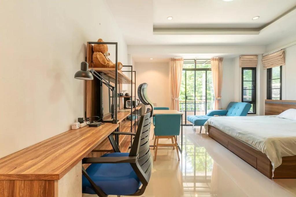 Loft Style Townhouse Near Old City photo 2