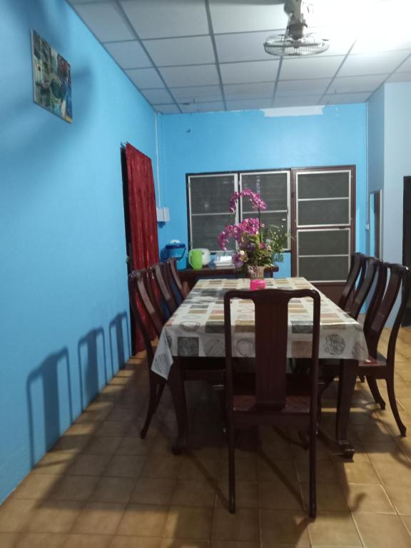 Lomthalay Hotel photo 2