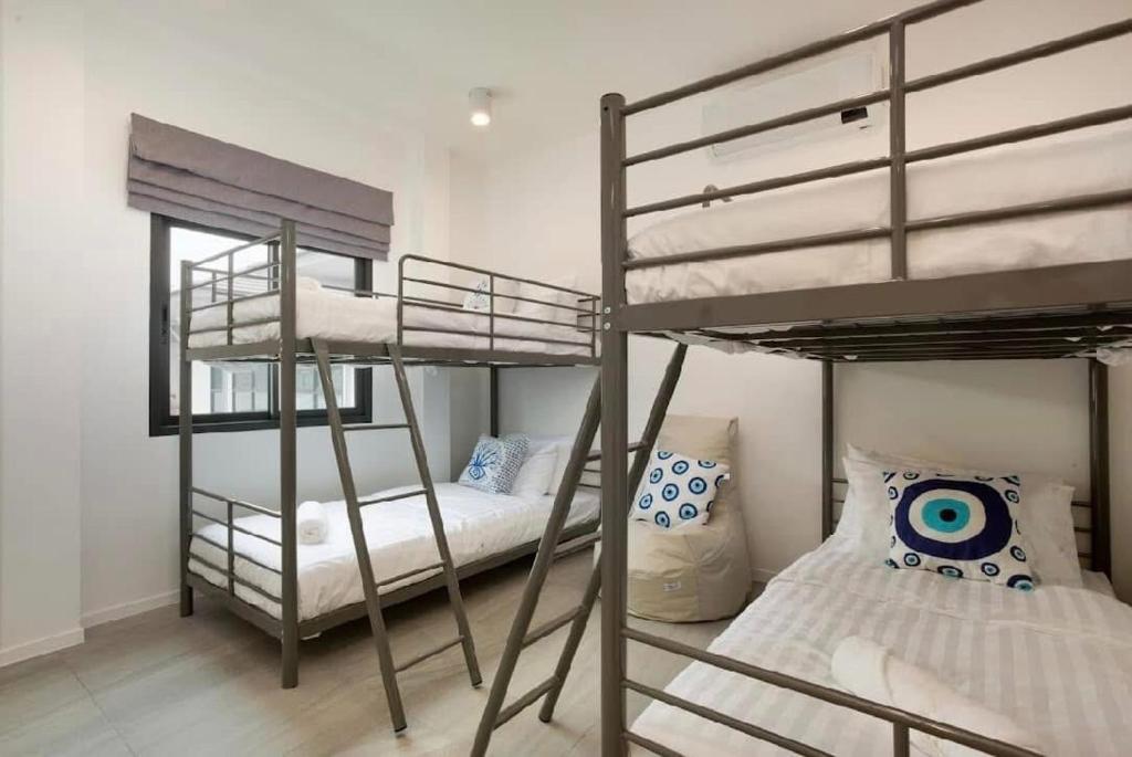 Sleep With Sheep - 3 Bedroom Pool Villa photo 2